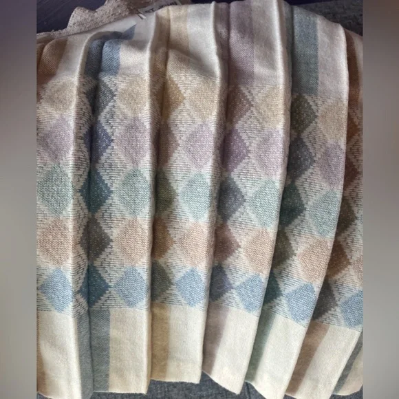 ABVIEN vintage Midi pleaded Skirt rainbow pastels diamond stripes over cream 8 - Picture 5 of 6